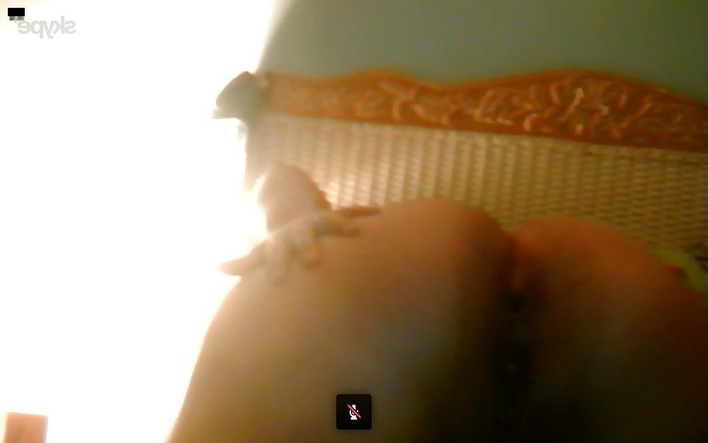 25P Skype show Dina