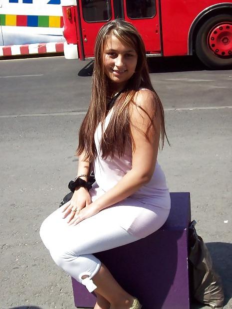 6P Please cum over and fake this girls 