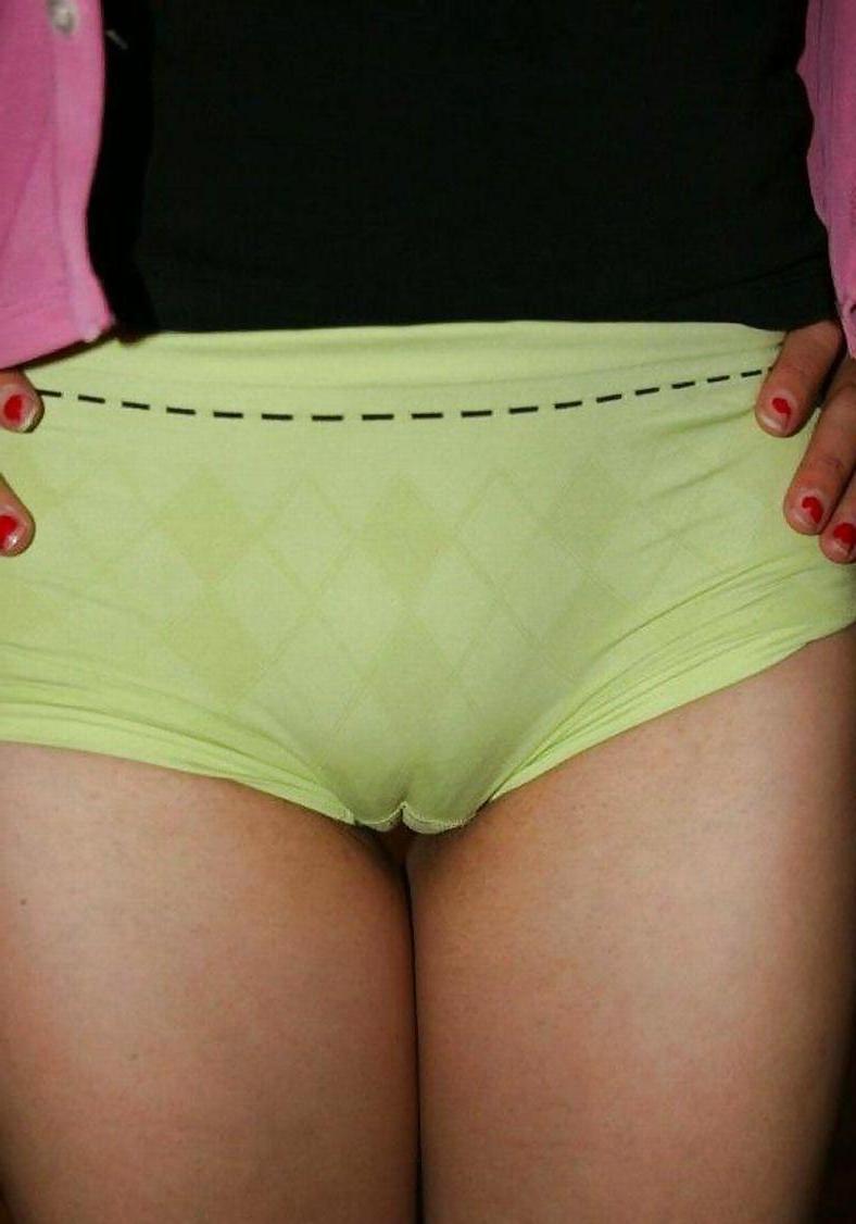 10P Camel toes