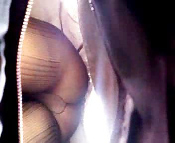 25P UPSKIRT PHOTOS