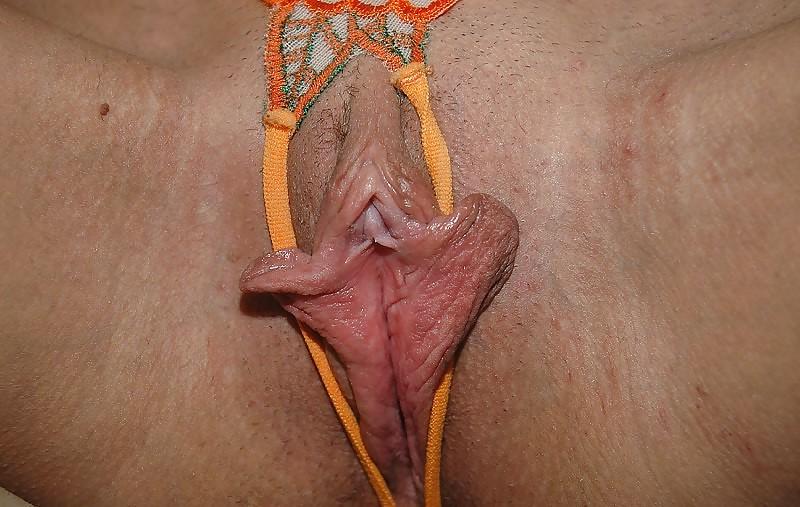 21P Huge Pussy Lips - Close-Ups