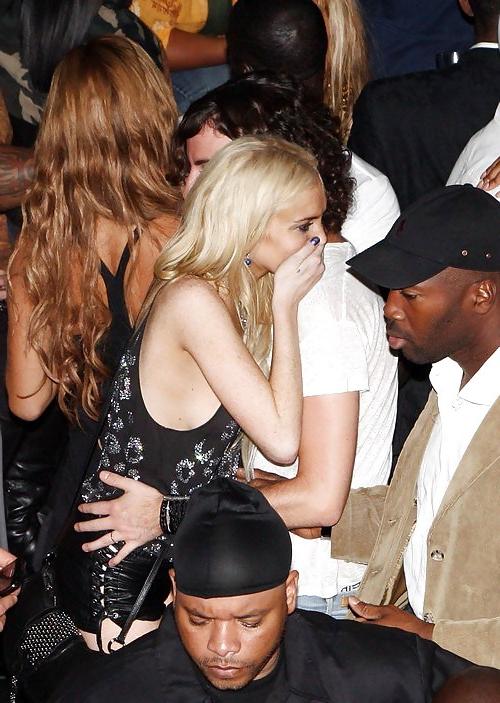 18P Lindsay Lohan ... Busta Rhymes Show 2009