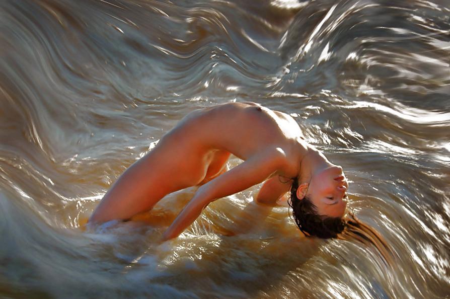 25P Skinny Dipping V by bootsandballs