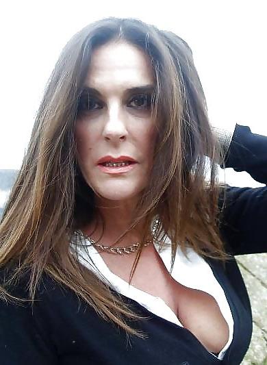 25P Cougar on the prawl