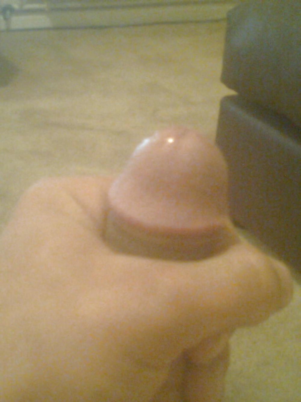 14P Wanking over lesbian porn