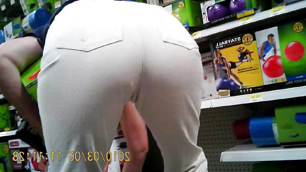 18P Mature Bending Over