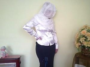 6P Shy girl