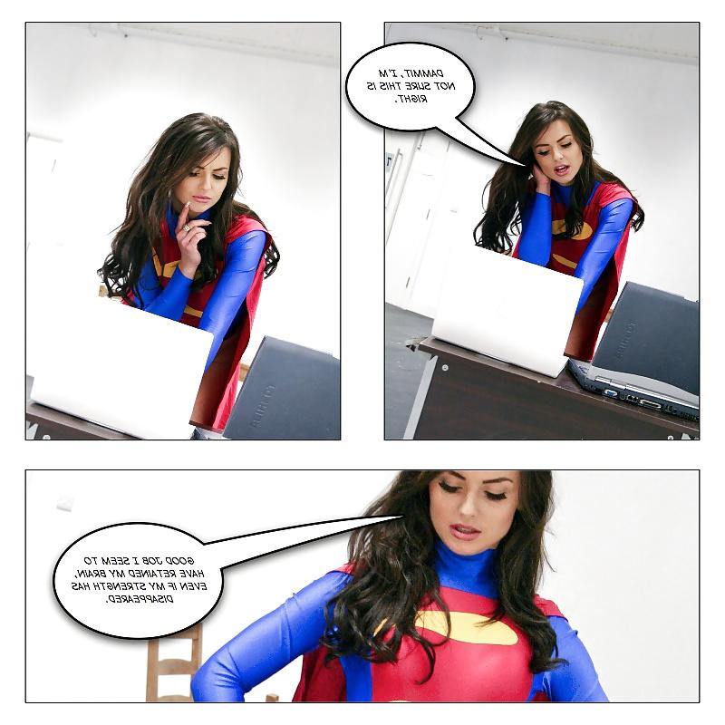 25P Sexy Heroines