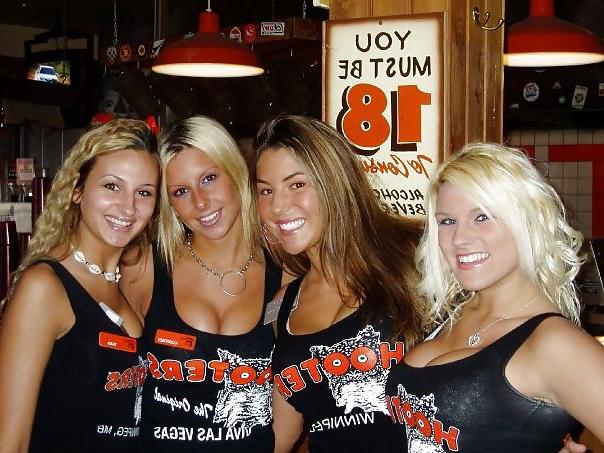 25P Hooters Facebook Slut with big TITS