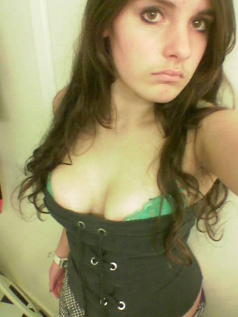 15P Add me on gohookupbook.com