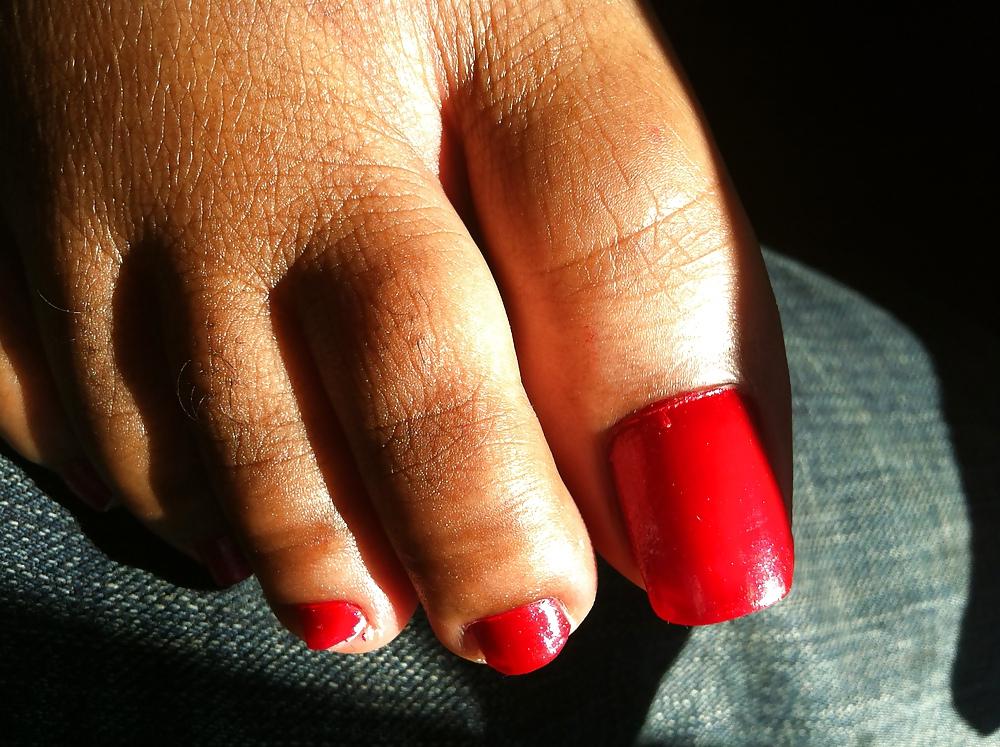 7P Red Toes Car Footjob