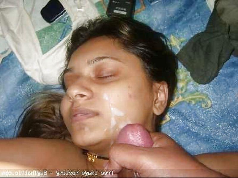 25P Indian Couple enjoying holiday