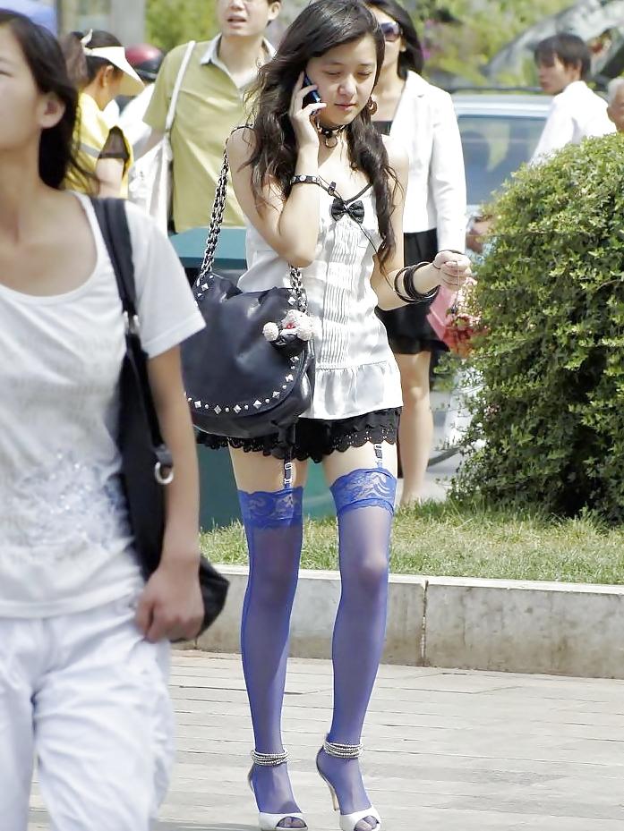 25P CANDID asian girls