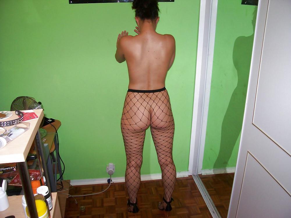 25P Young Saskia Eager To Show Off Her Holes
