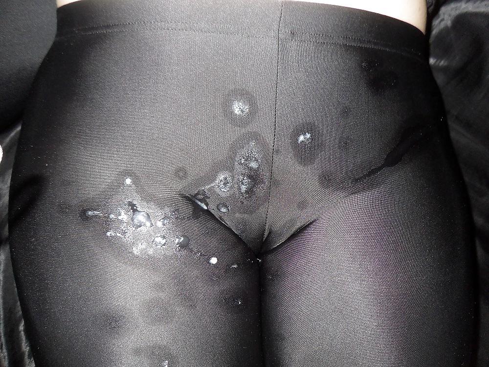 4P Cum on tights