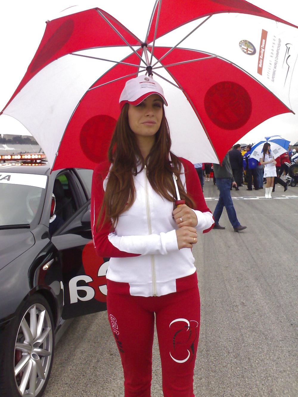 25P Cute girls from show or motorsport
