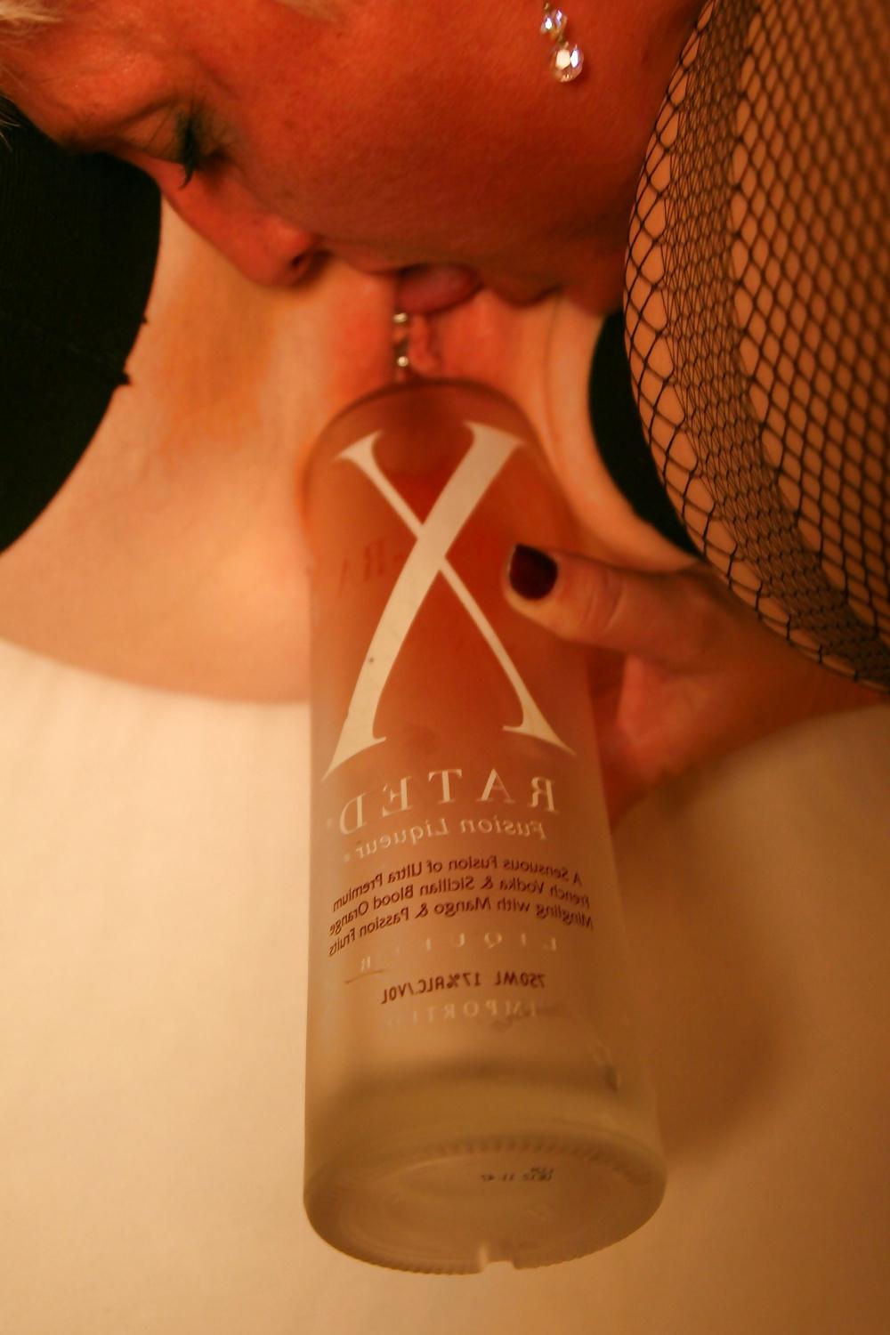5P Some sexy friends at Hotel Rouge in DC