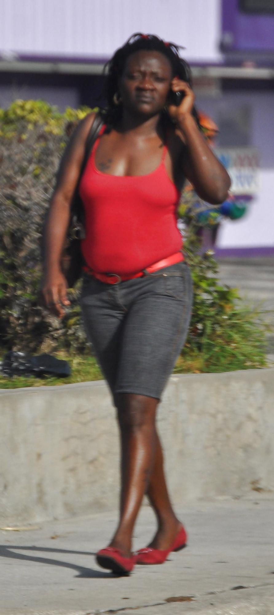 10P Creeping on a Hooker