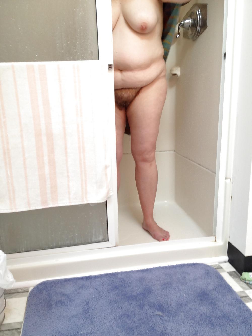 25P My bbw hairy pussy and titts.