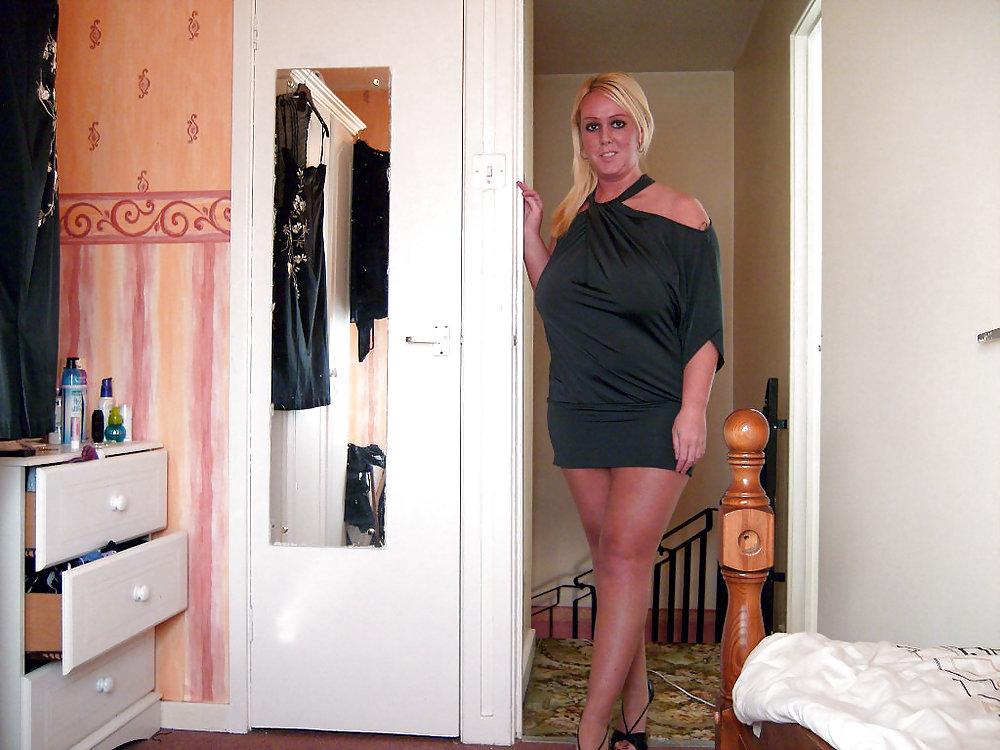 20P Sandra, Big Boobed UK Housewife