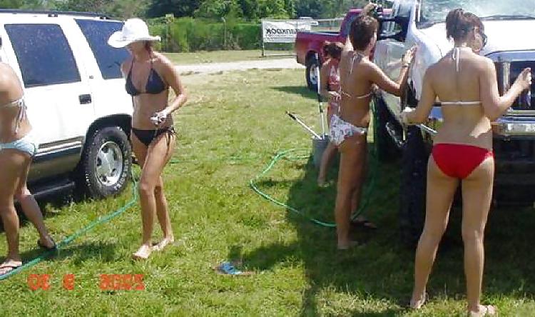 24P Bikini car wash