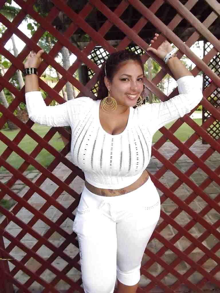 25P Sexy Dominican