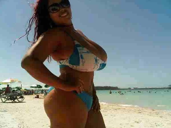 25P Sexy Dominican