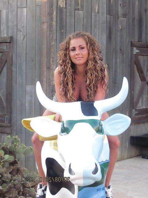 25P Hot sexy mom with perfect boobs