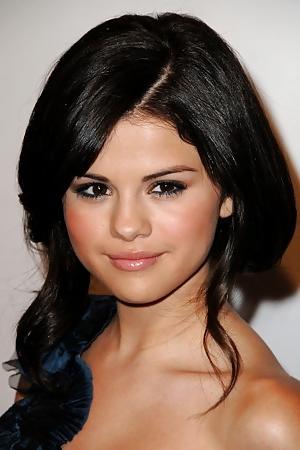 8P Selena Gomez - What do you think, Sexy or not?