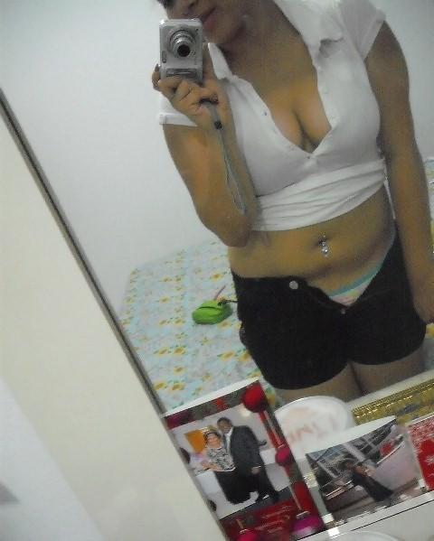 25P Young Busty Dominican Teen