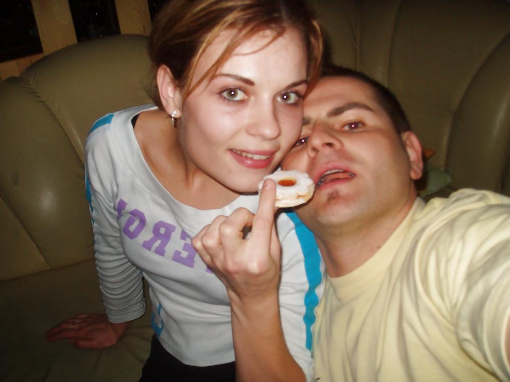 25P Golf Couple