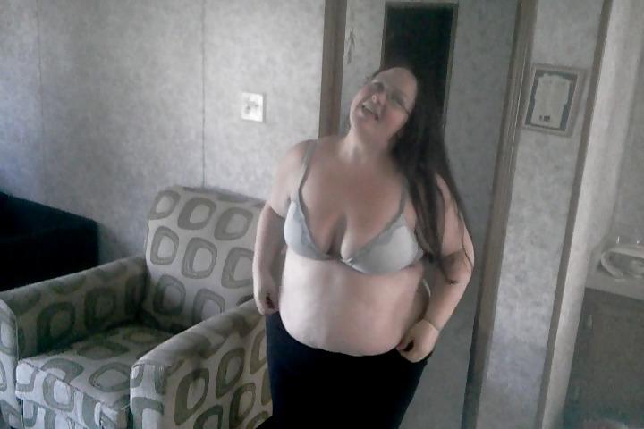 19P More Rachelle 26yo, bored housewife