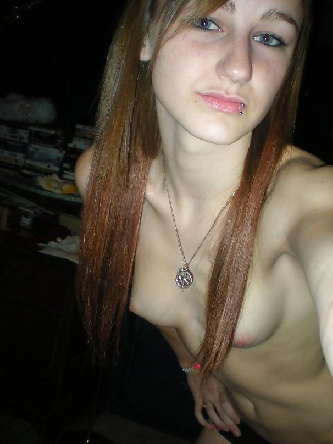 23P Sexy Lesbian teen Couple