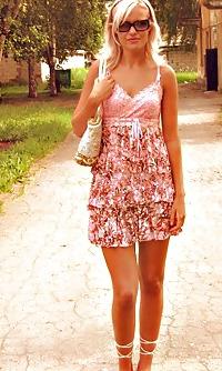 25P Girls in their summer clothes