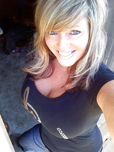 25P Gorgeous Yummy Cougar Milfs Mom.