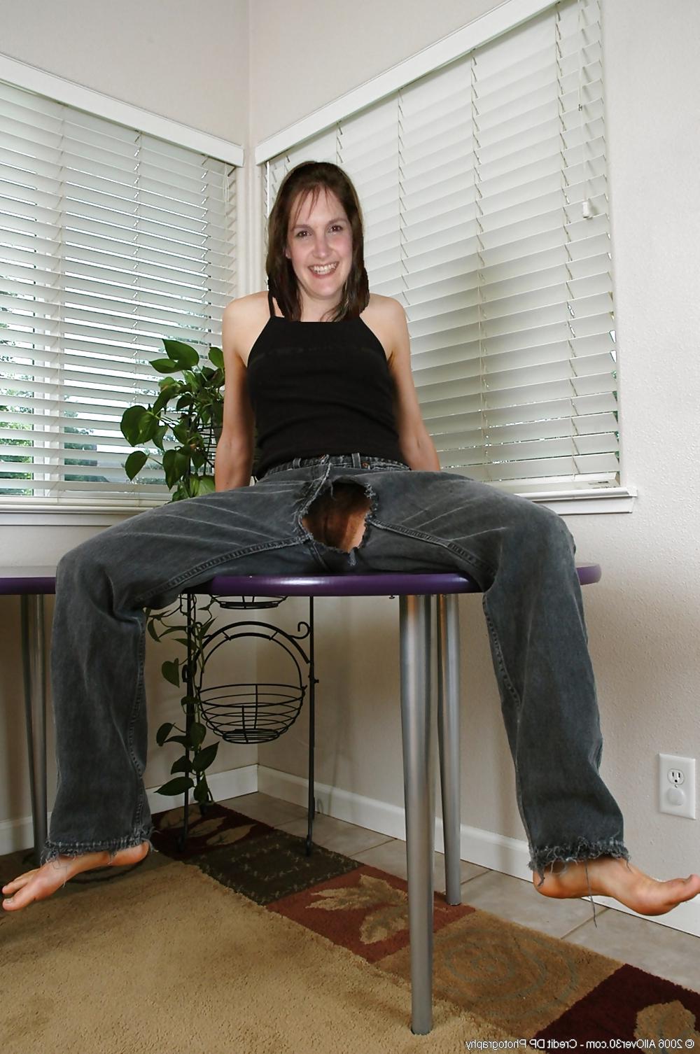24P Wanking over sarah
