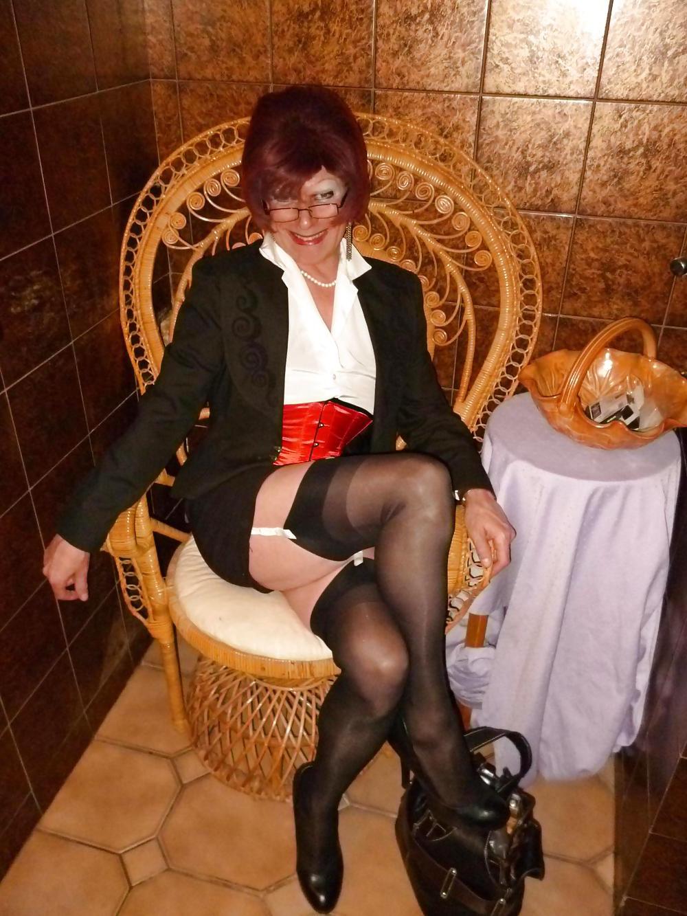 25P Milfs and Girls 78