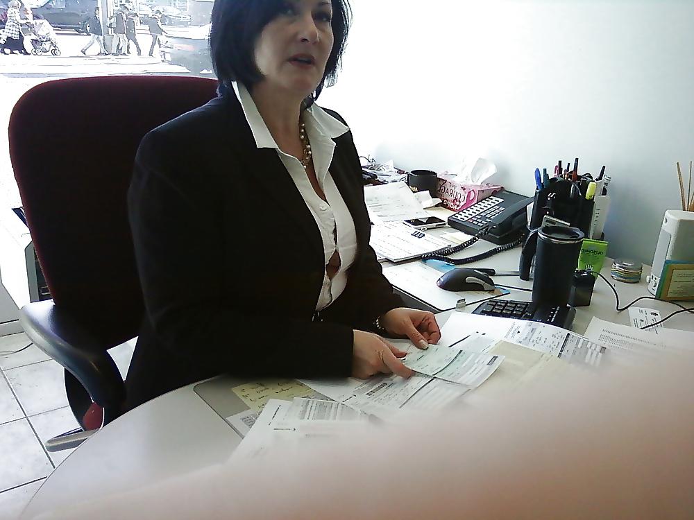 24P Mom at work