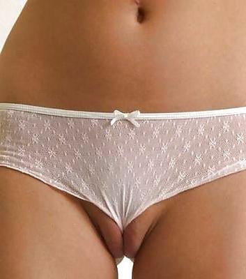 25P Camel Toe...