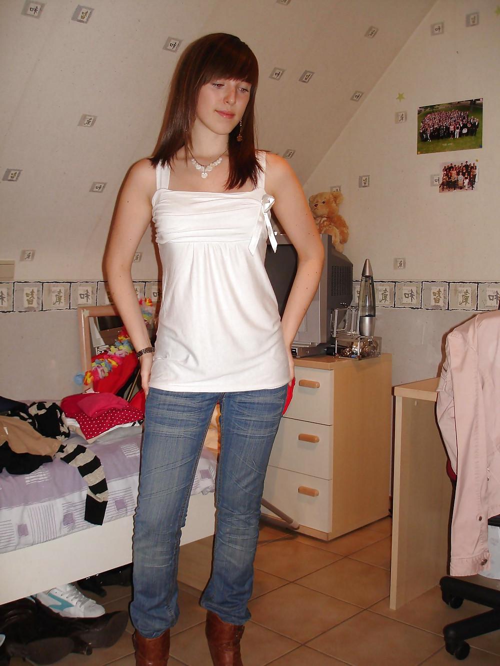 25P Queens in Jeans LXXVIII