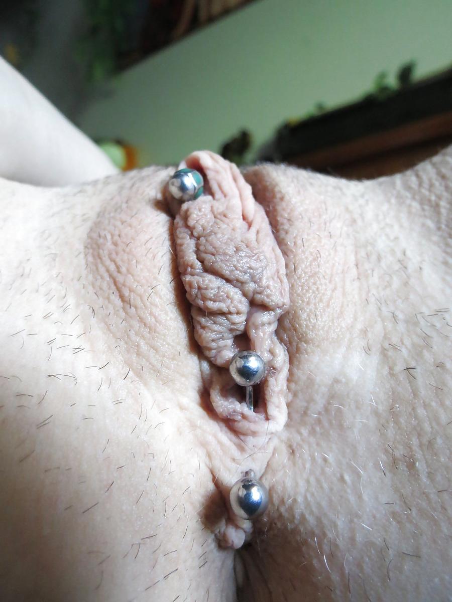 10P Strange and a bit ugly girl