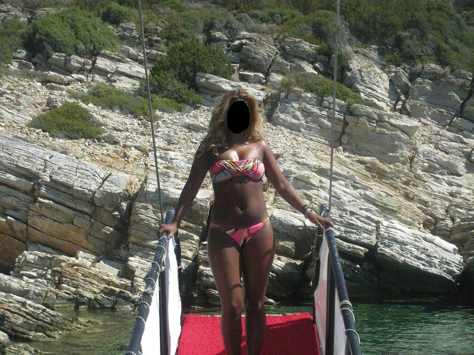 19P Candid hot ass 
