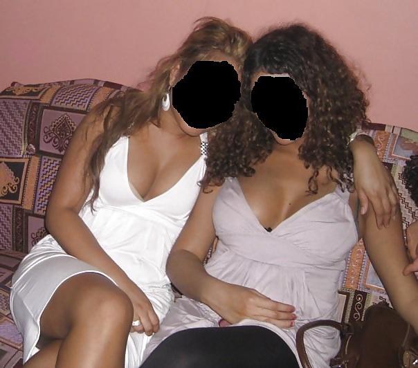 19P Candid hot ass 