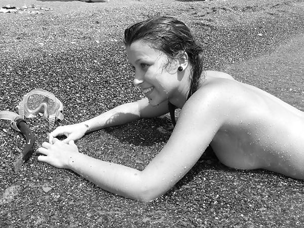 25P Cute Teen (Couple on vacation)