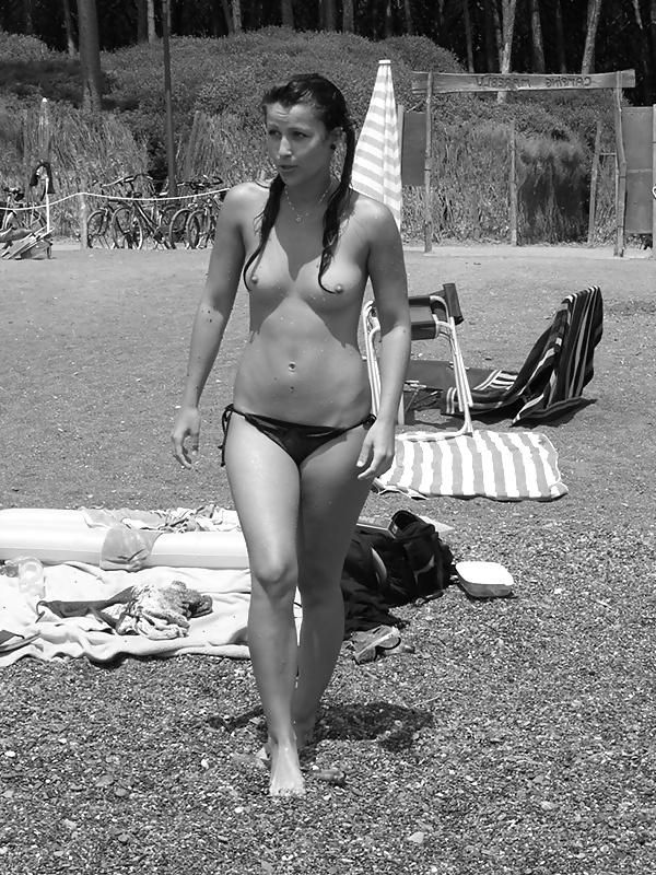 25P Cute Teen (Couple on vacation)