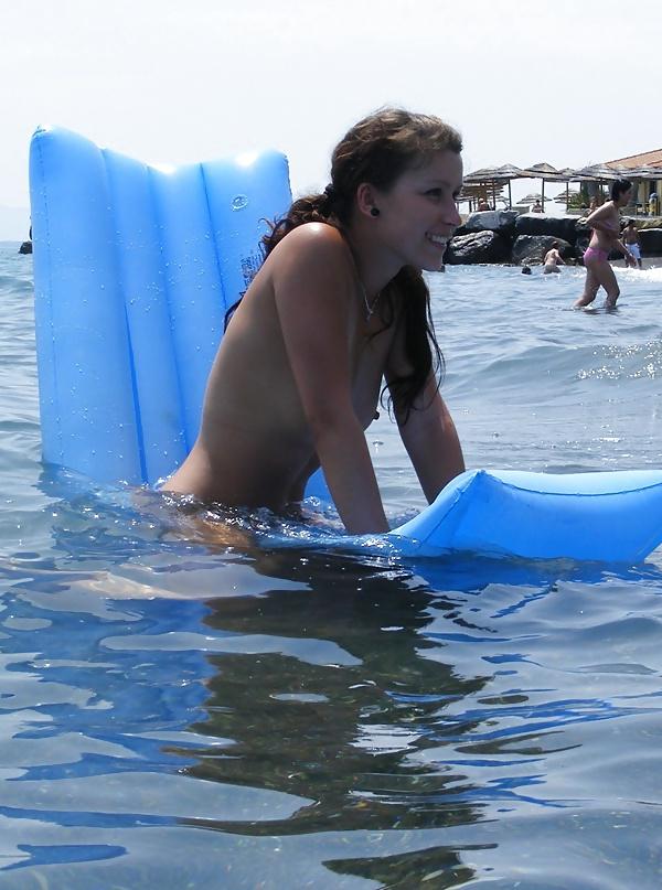 25P Cute Teen (Couple on vacation)
