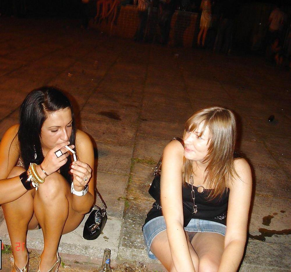 25P Upskirt 12