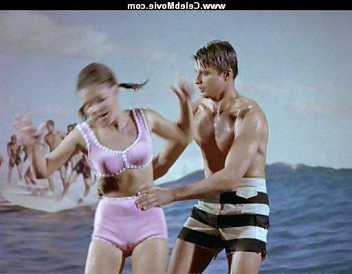 11P Sally Fields as Gidget Camel toe