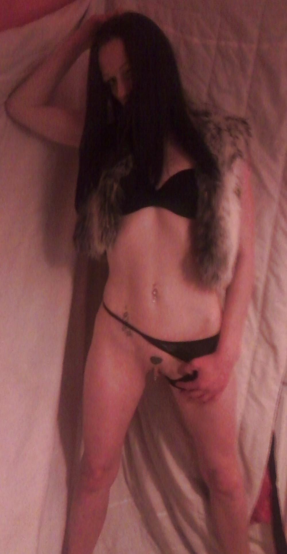 12P Fur coat no knickers