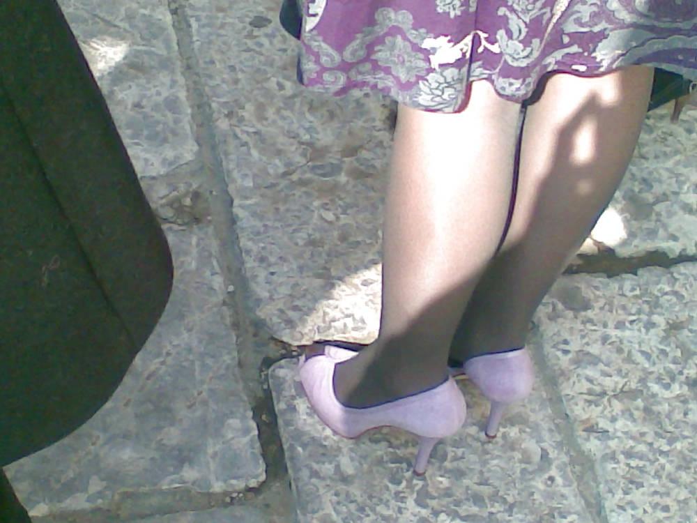 16P Nylon Feet 1